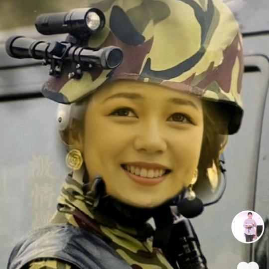 谁的眼中我很美