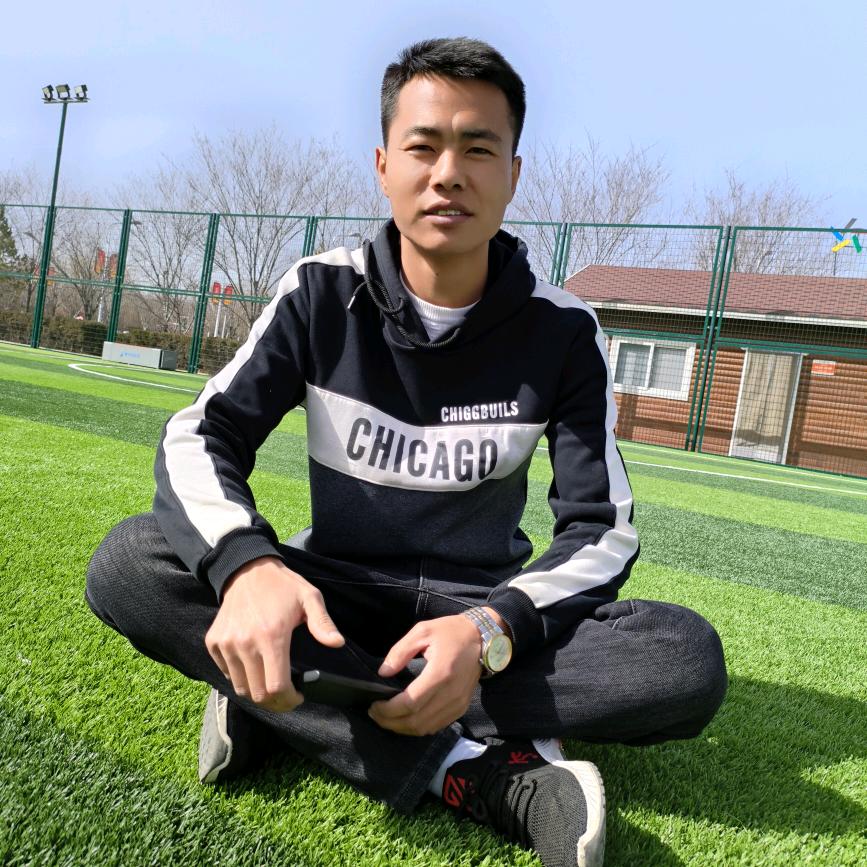 惠亮明