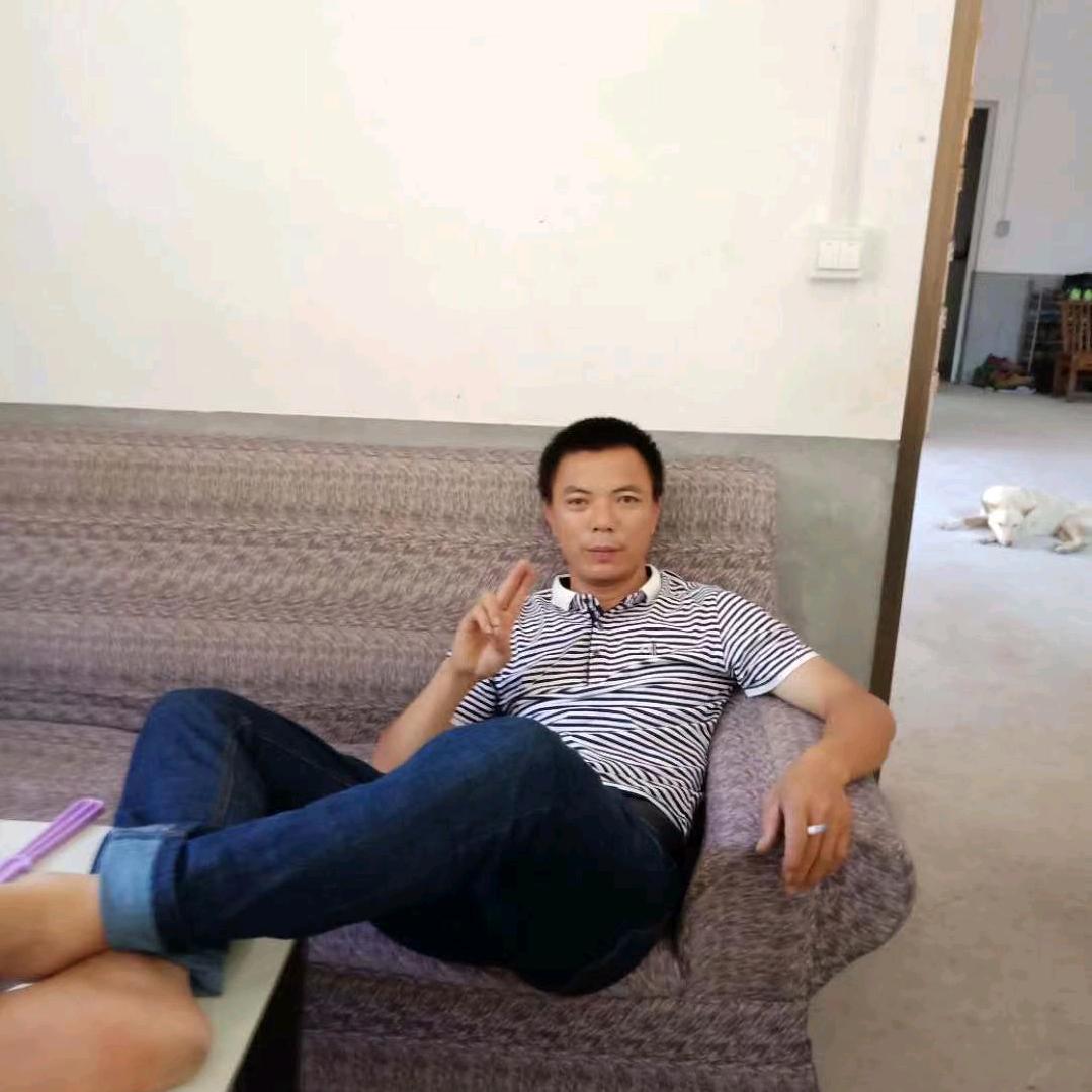 李东栢石牛寨人，道教文化传统刀山弟子。