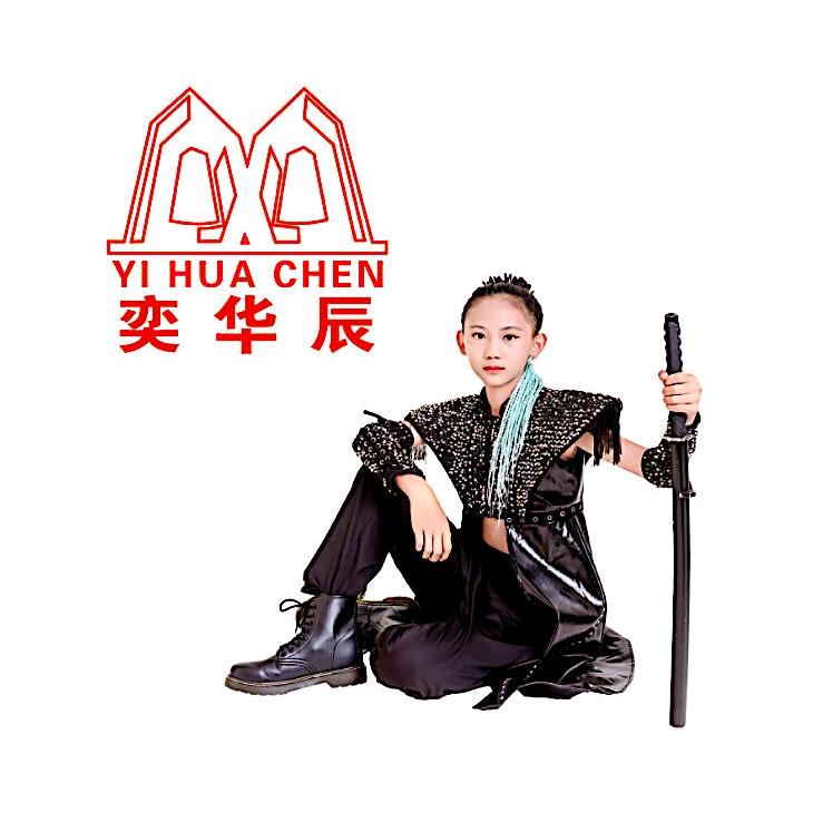 奕华辰门窗
