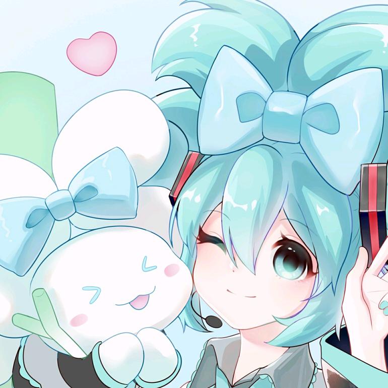 黏人的小猫咪😺