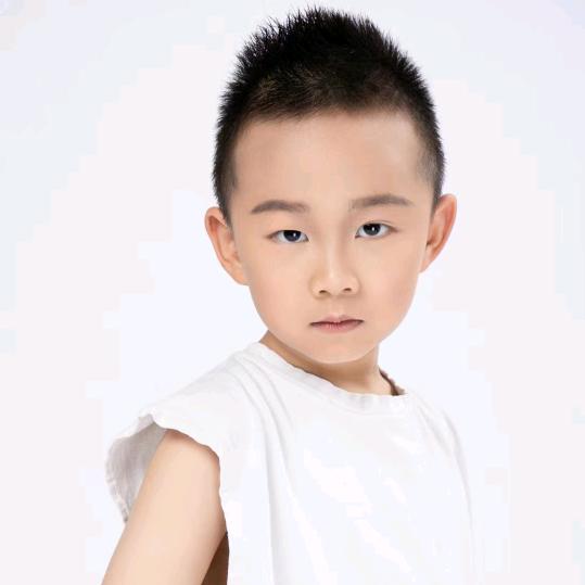 空中飘过的一朵云