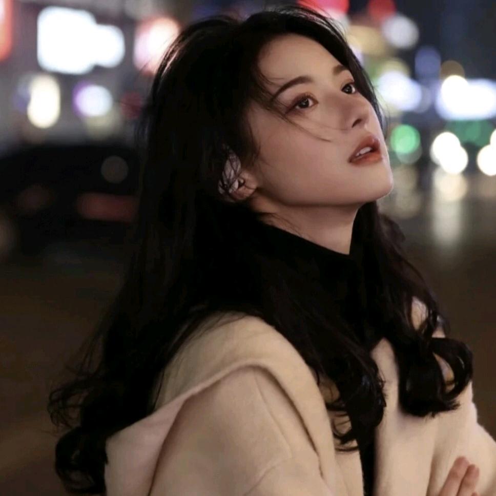 小乖.