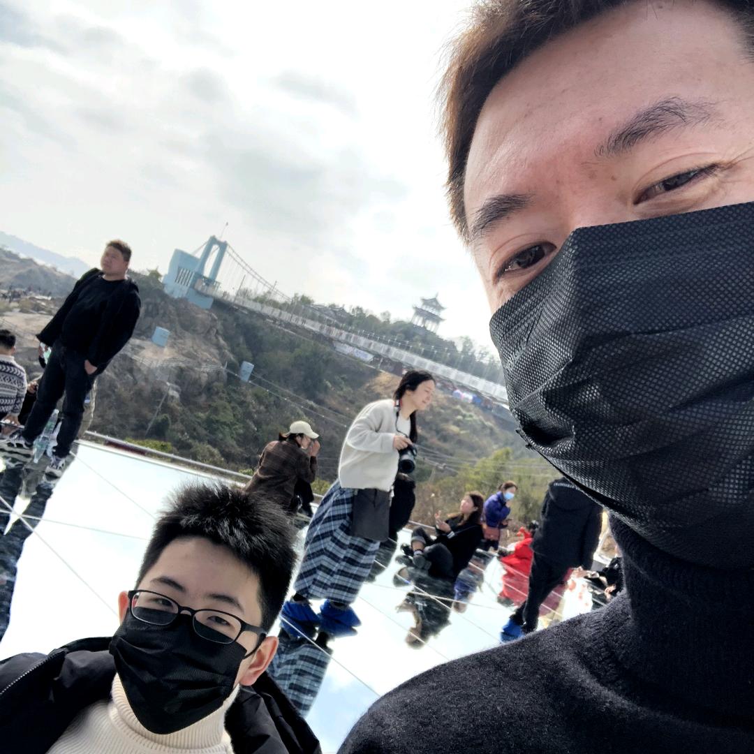 囧｡◕‿◕｡囧