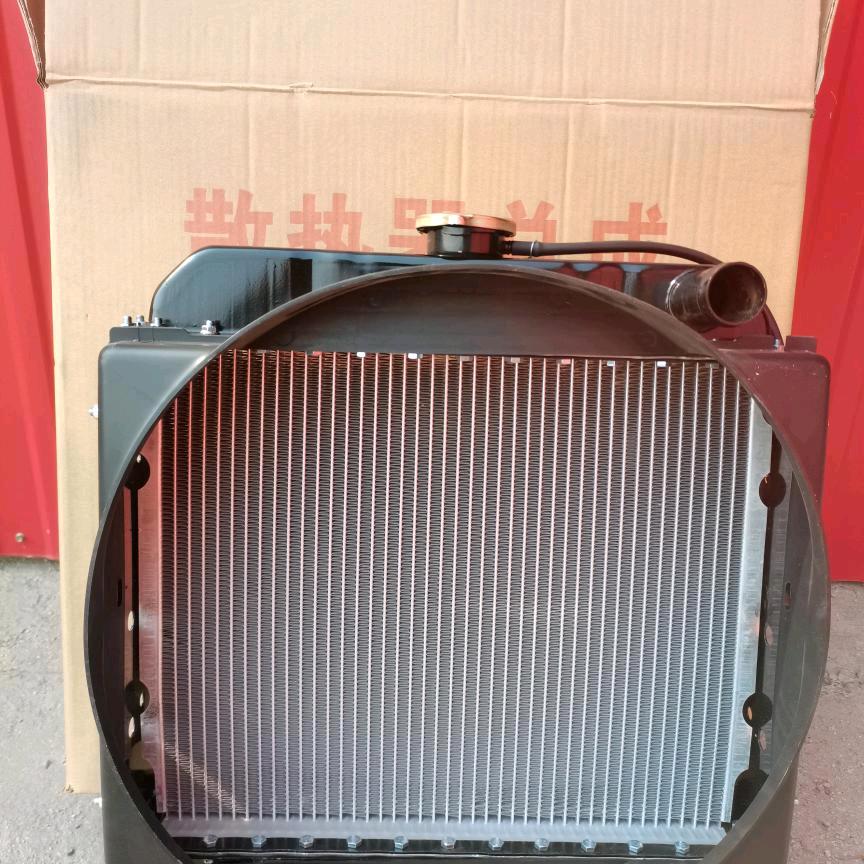 装载机，发电机组水箱，亿嘉宏利机拭厂