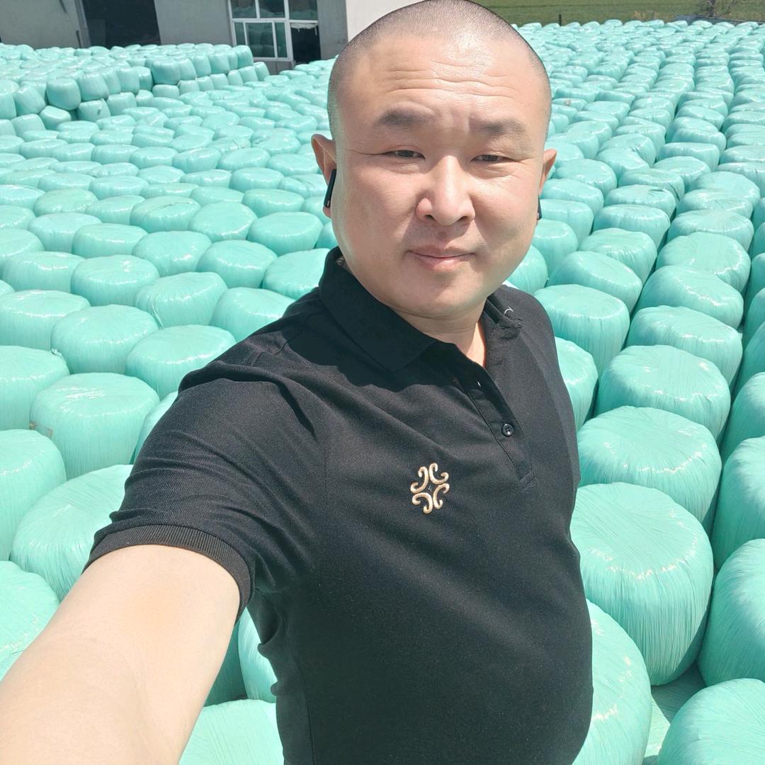 福哥做地磅（超辉聚旺农业装备)