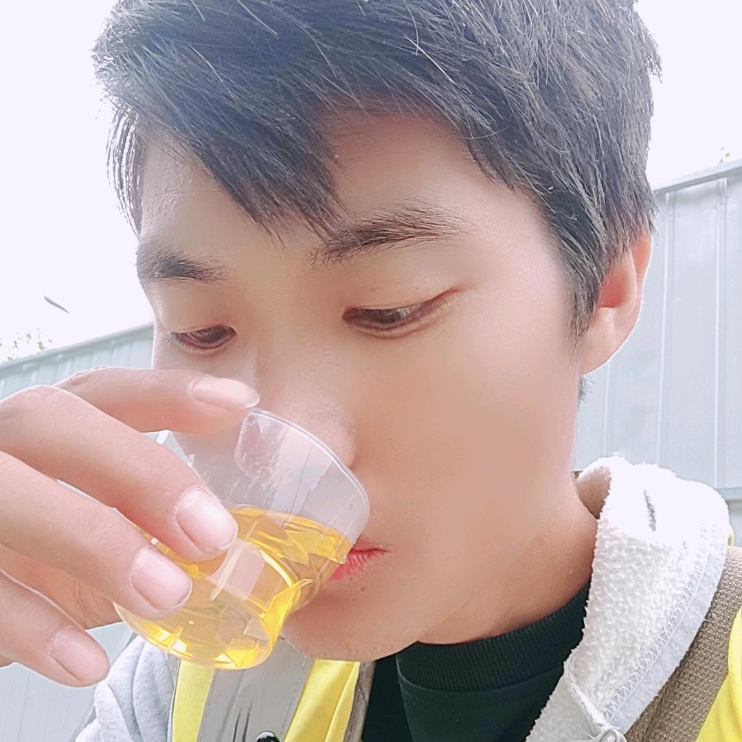 来吧我养你。