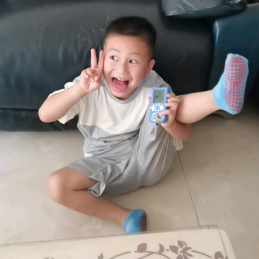 🌈小俊豪嘿嘿