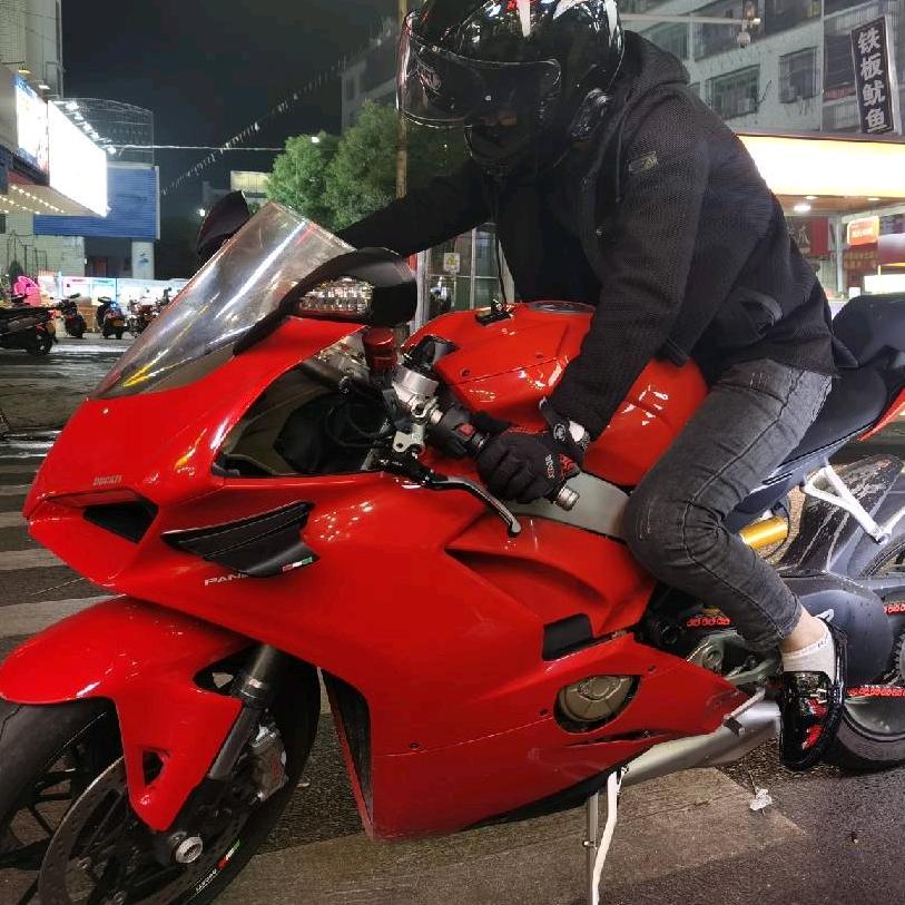 来自东北的小伙