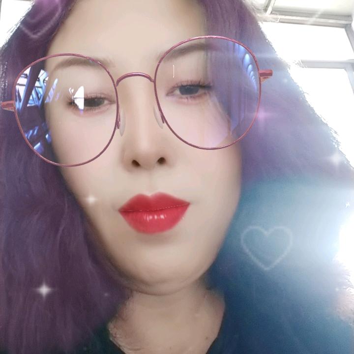 月亮不睡我不睡