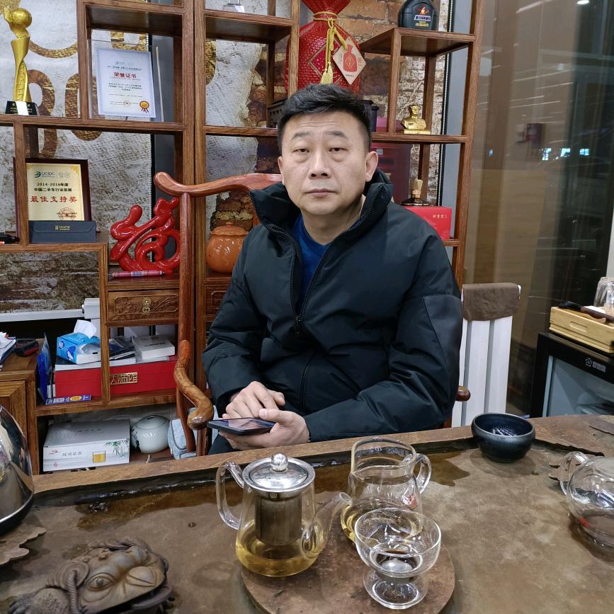 威哥（海旗威）