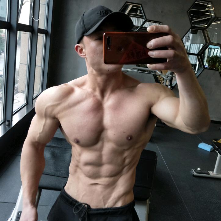 清纯小男孩