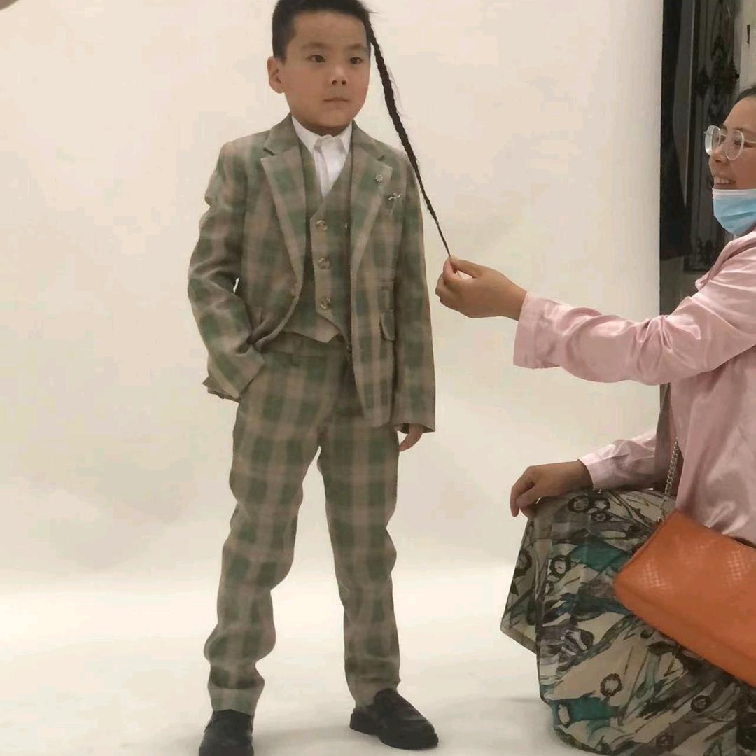 老四轮胎批发。