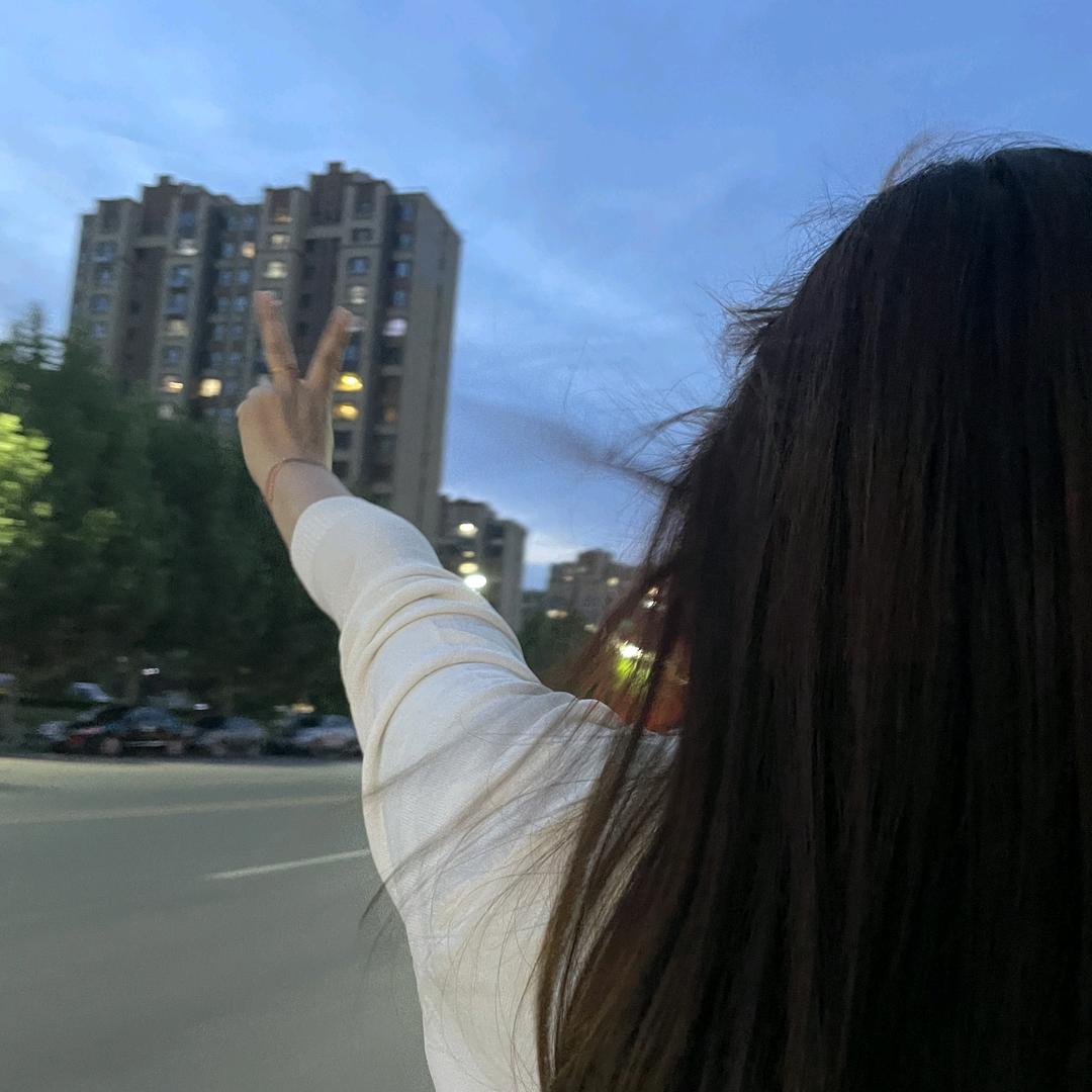 是 六六🍭呀