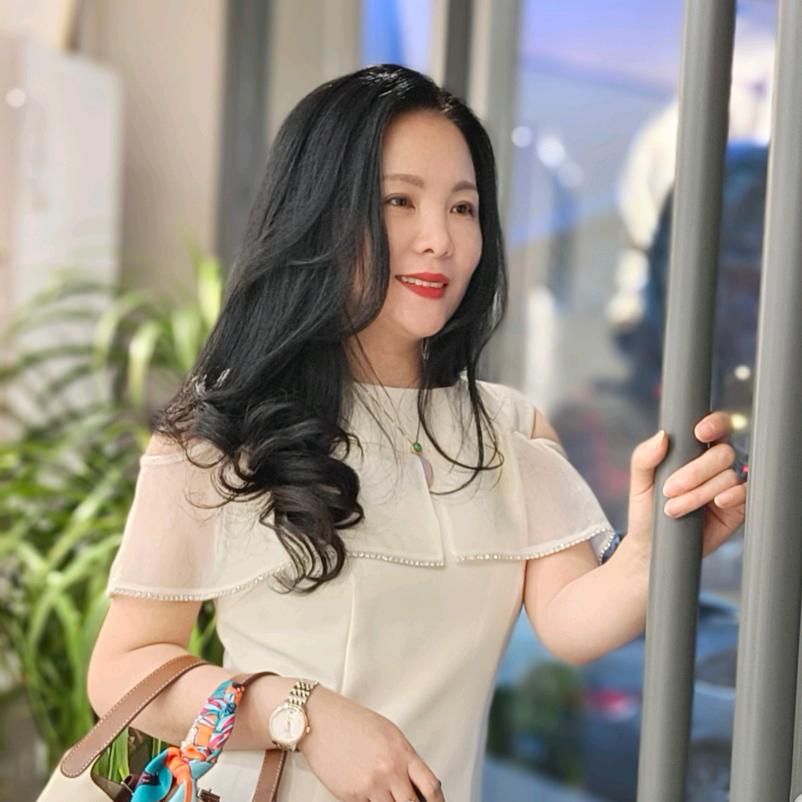 依元素女装（邯郸工人剧院店）