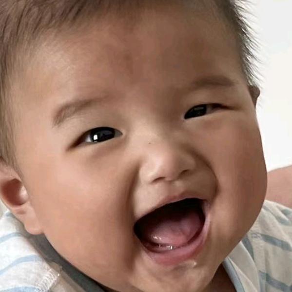 妍杰