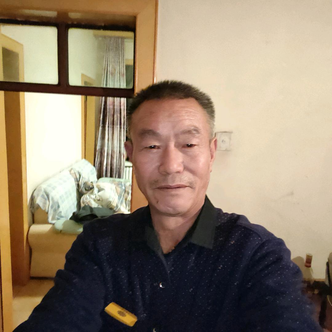 新疆陸也
