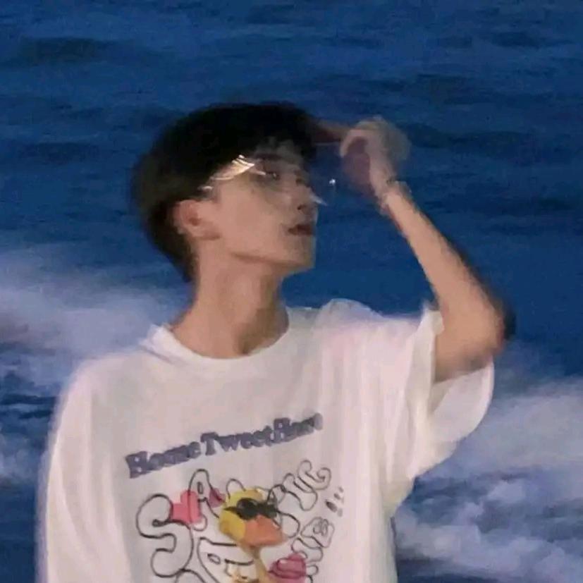 海大小废柴🐕