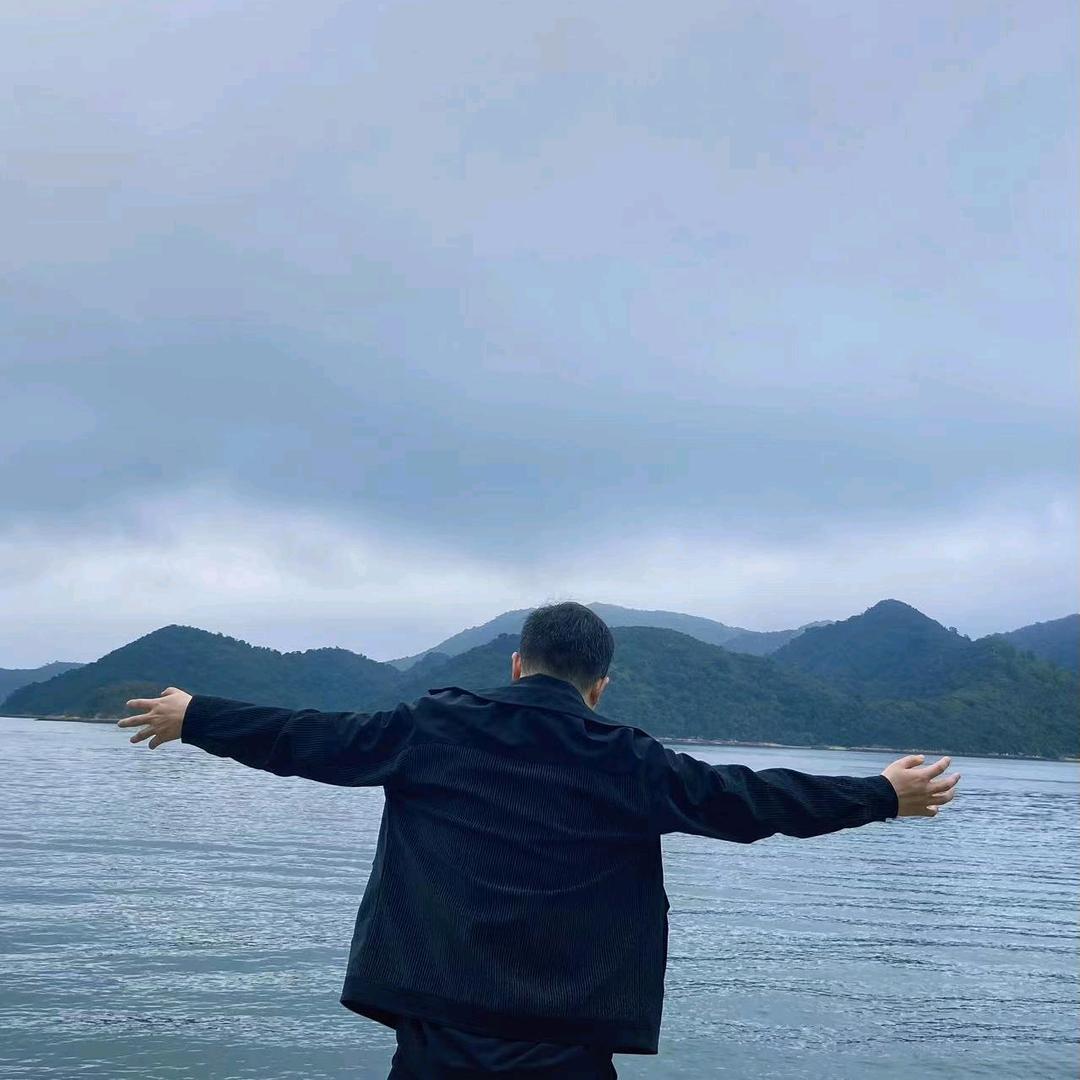 汤岳律师