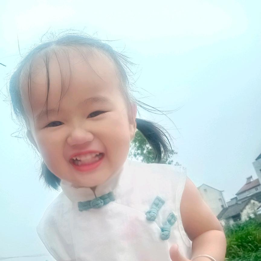 王家两千金
