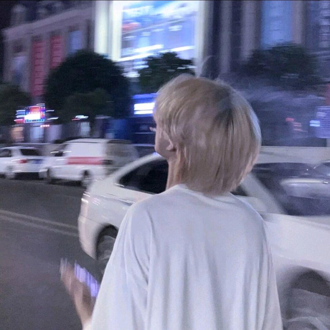 ZSY 的小V (果捞鲜生官方号)