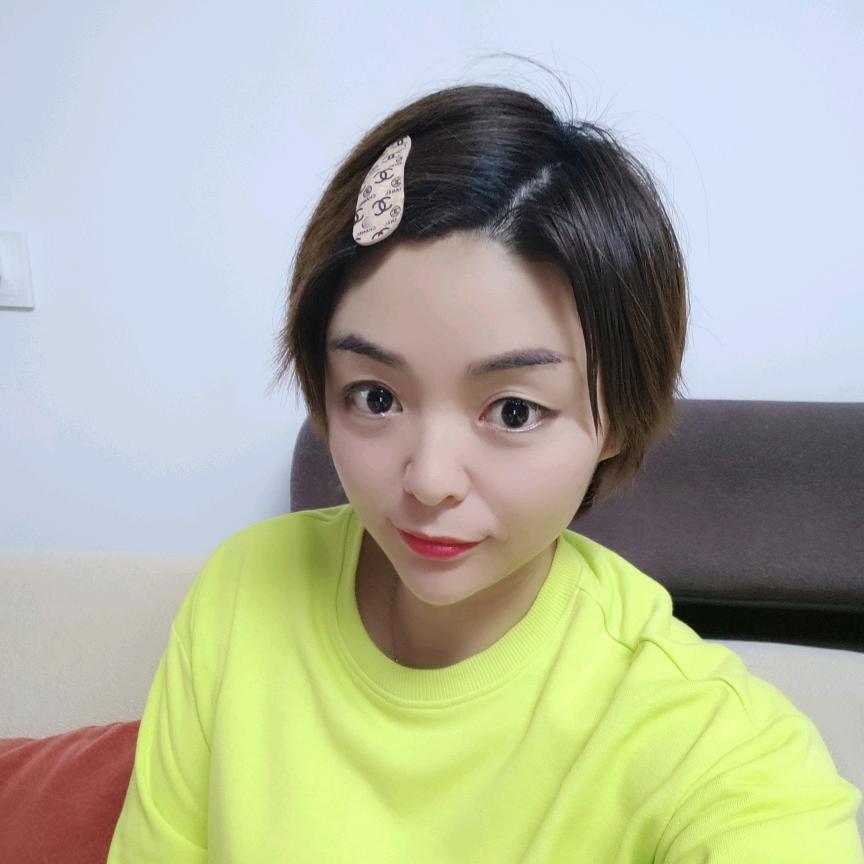 在阜阳开小儿推拿店的梦姐