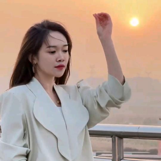 靳家姑娘