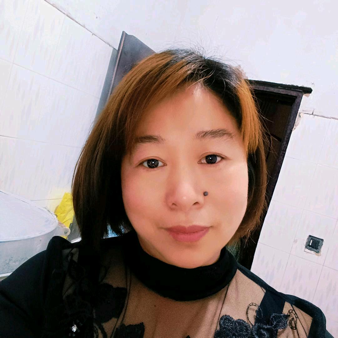 小李卖牛肉。