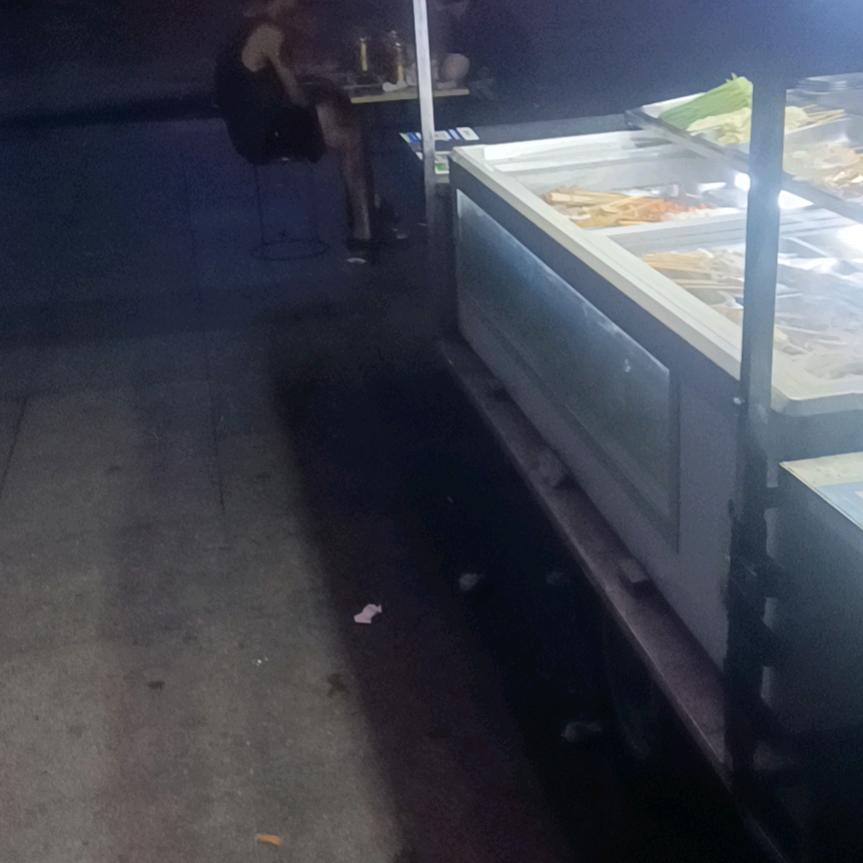 人工湖高低贵贱