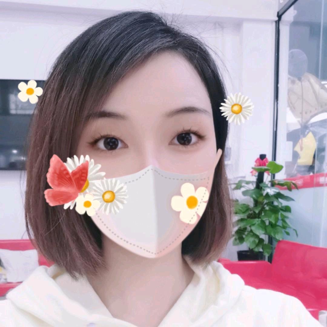 晨曦吻过彩虹的脸