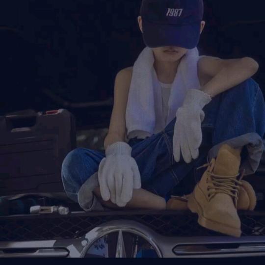 孤( ͡° ͜ʖ ͡°)✧狼