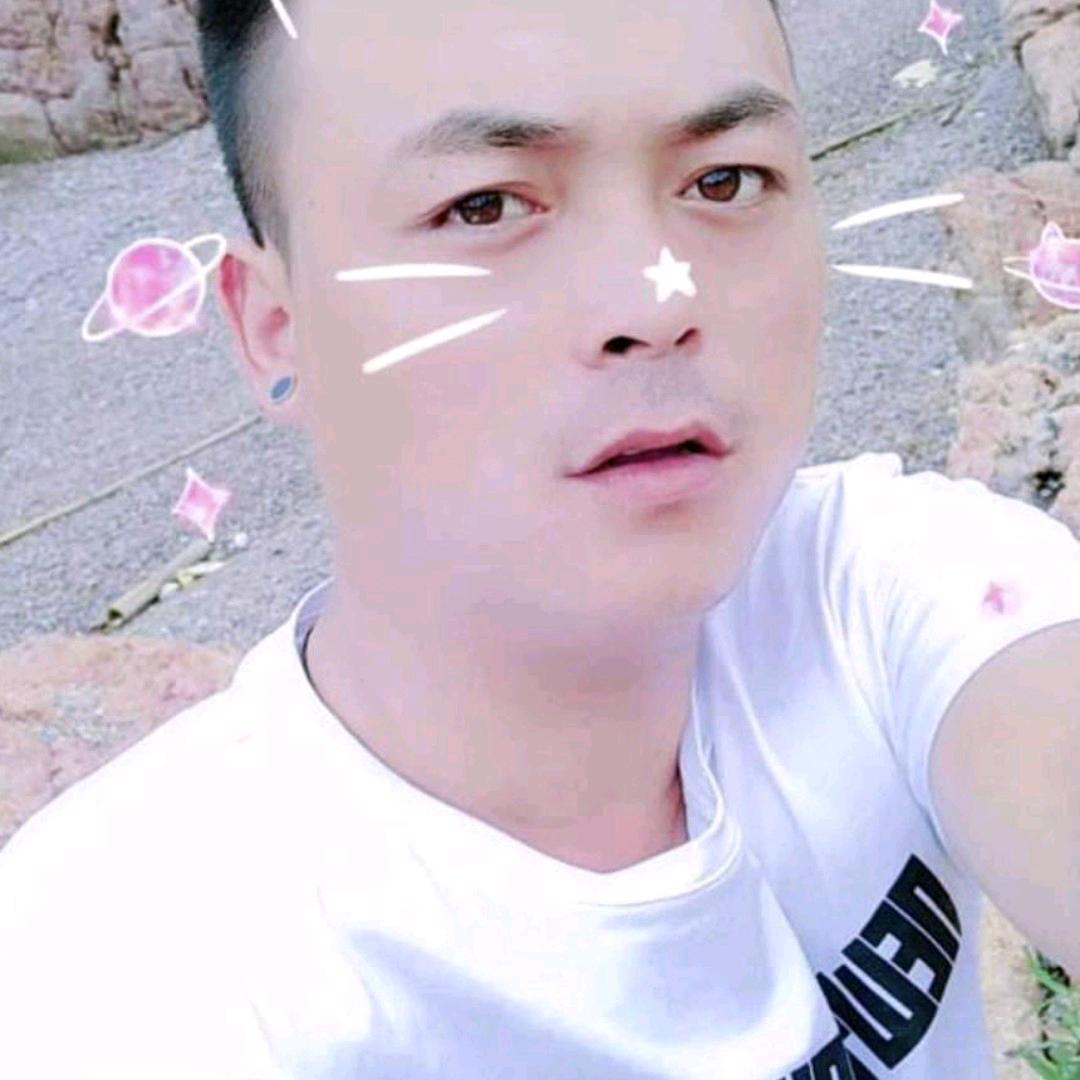 紫色划过的忧伤