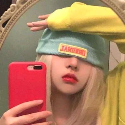 曼曼hmmm