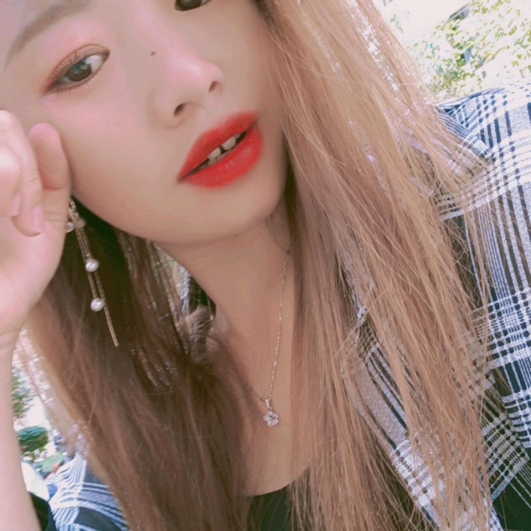 小不点橱窗带货