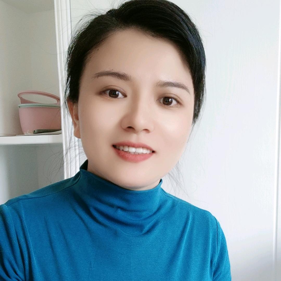 a绽放的花朵🌹🌹🌹