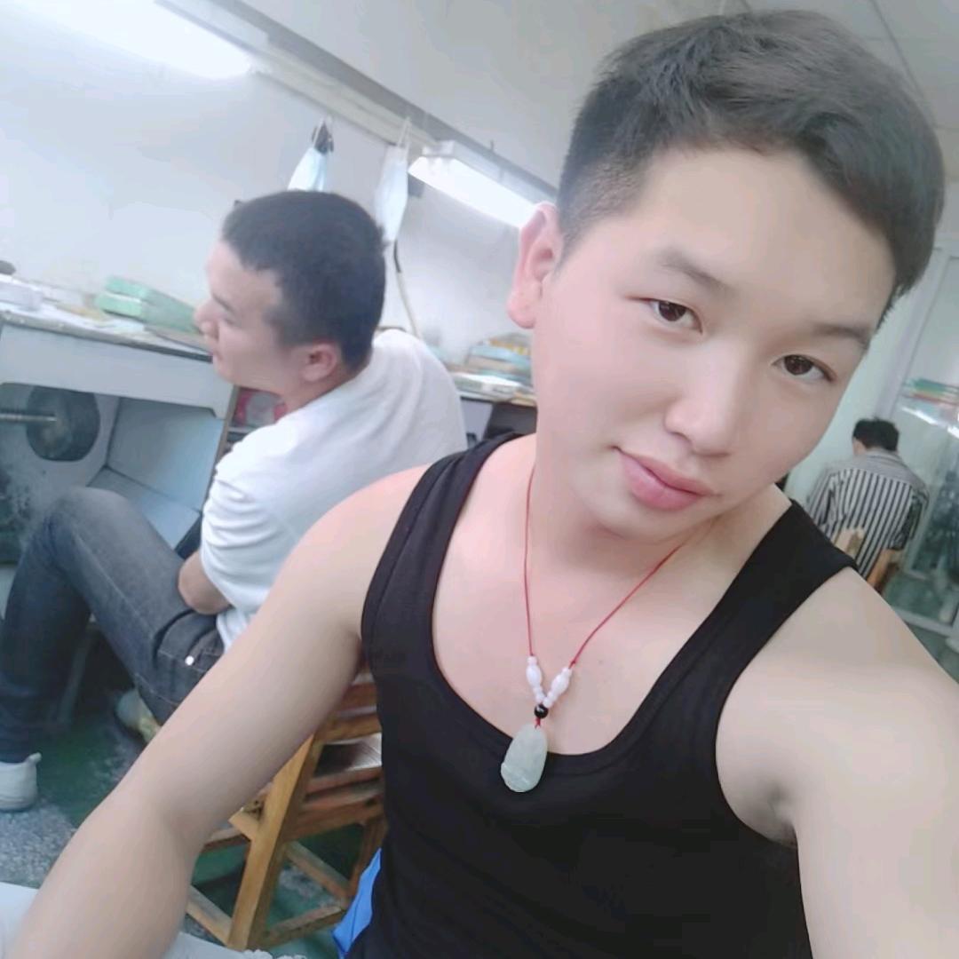 傻三哥@