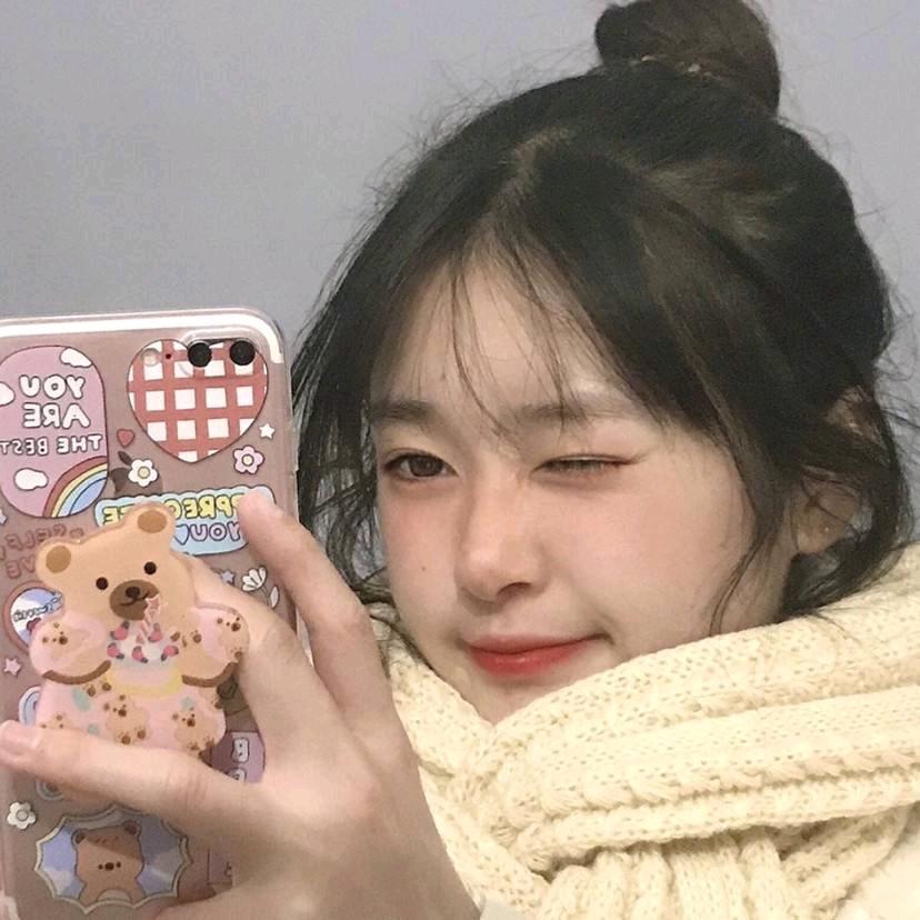 电竞小7（游戏在橱窗）