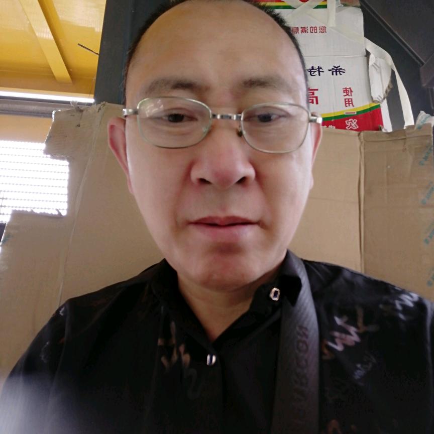 二哥资中人喜欢唱老歌19点开播