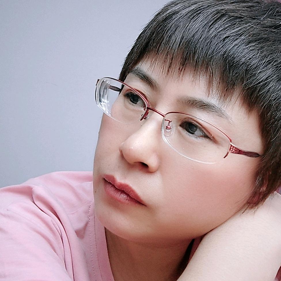 明黄