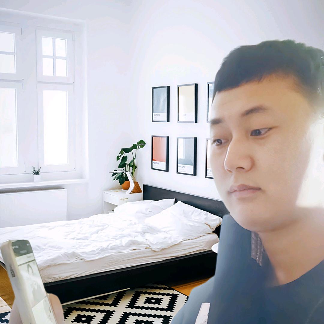 ヅ小柒、