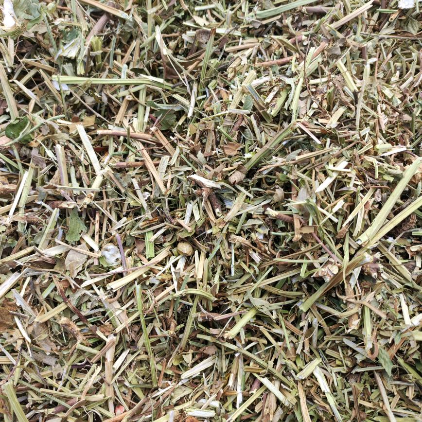 li  wei花生秧草料购销