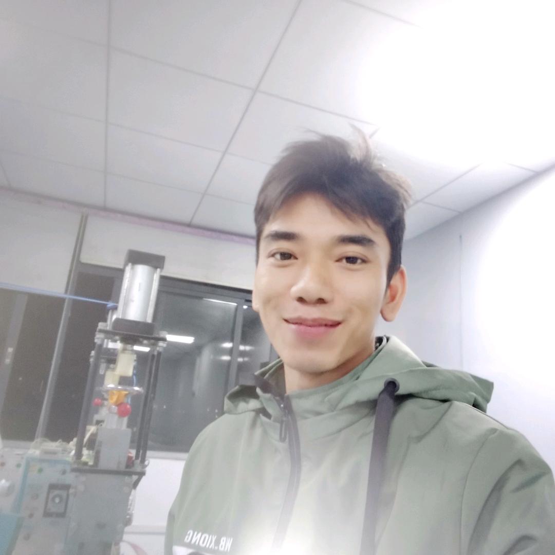 飞鹰哥^O^