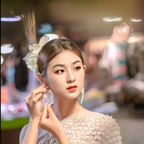 🥀₅²⁰💃余生有你足够
