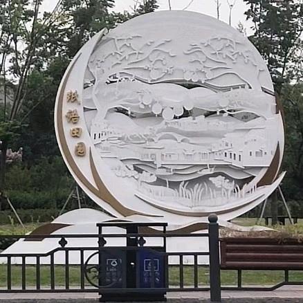 春鸣，于生有缘。