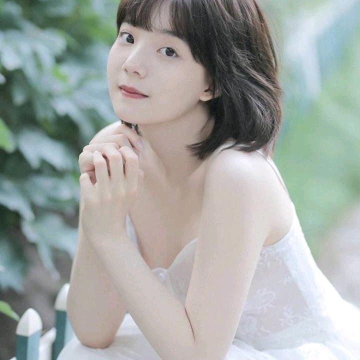 边小姐