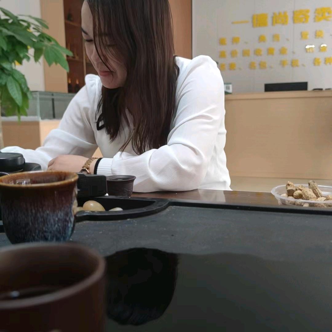 靖西蒙娜丽莎瓷砖小覃