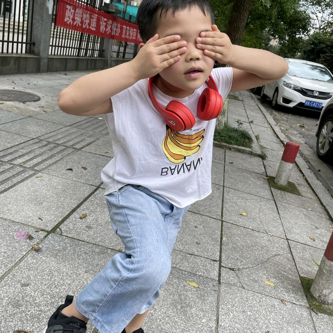 一只小小锦吖🙊