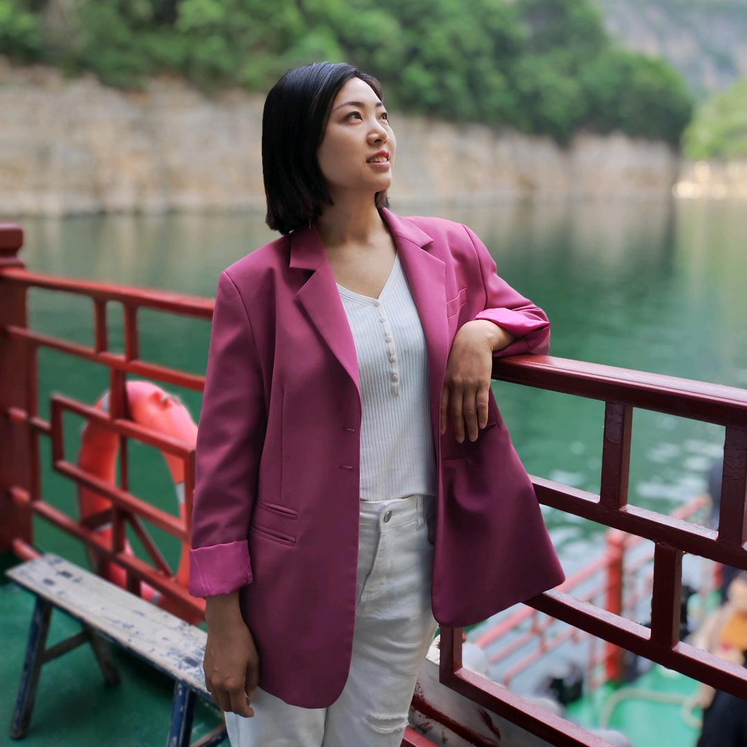 凑热闹