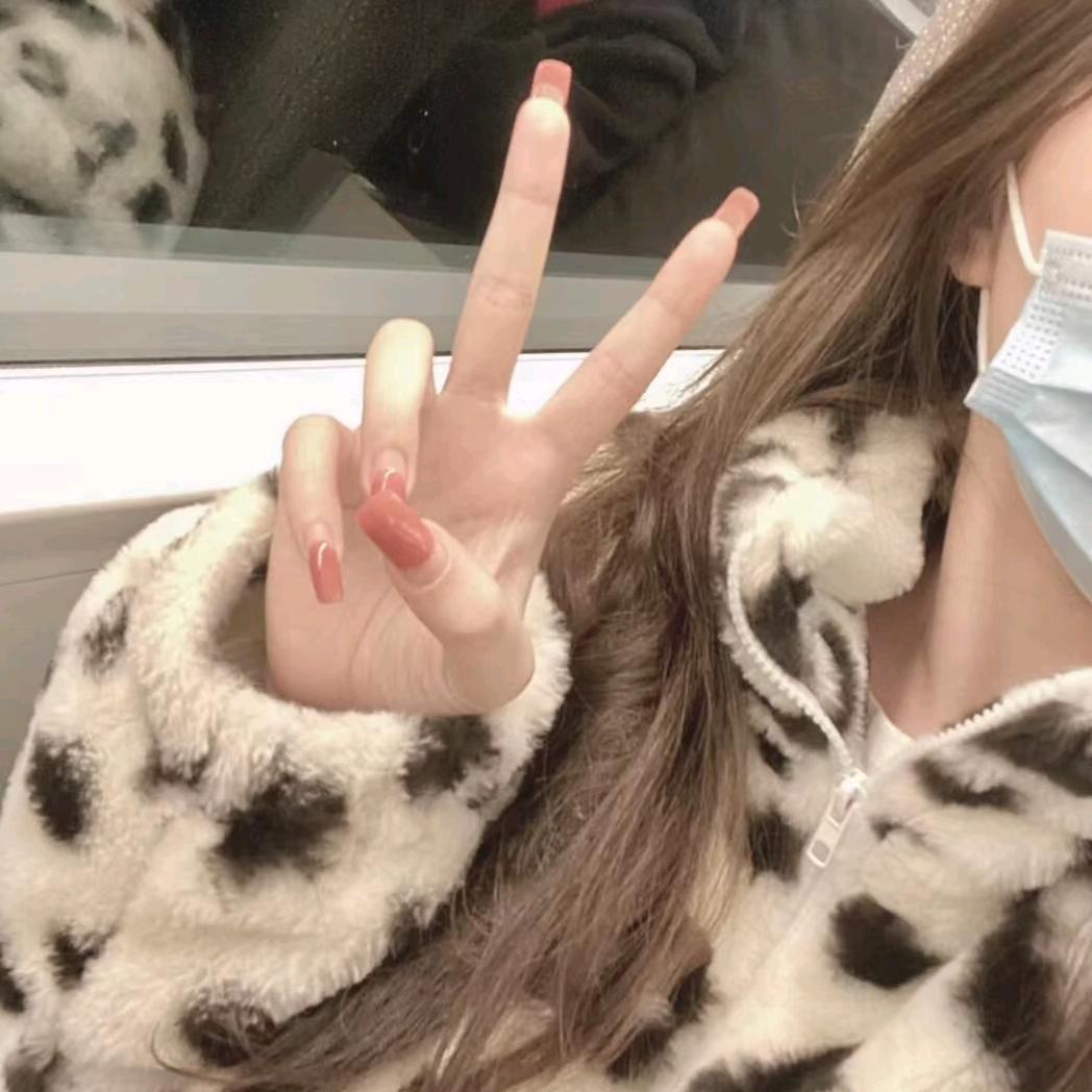 草莓奶糖