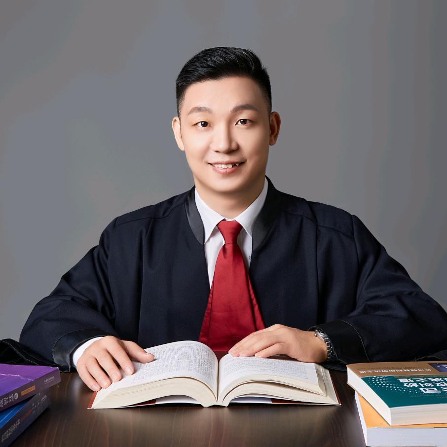 白定球律师